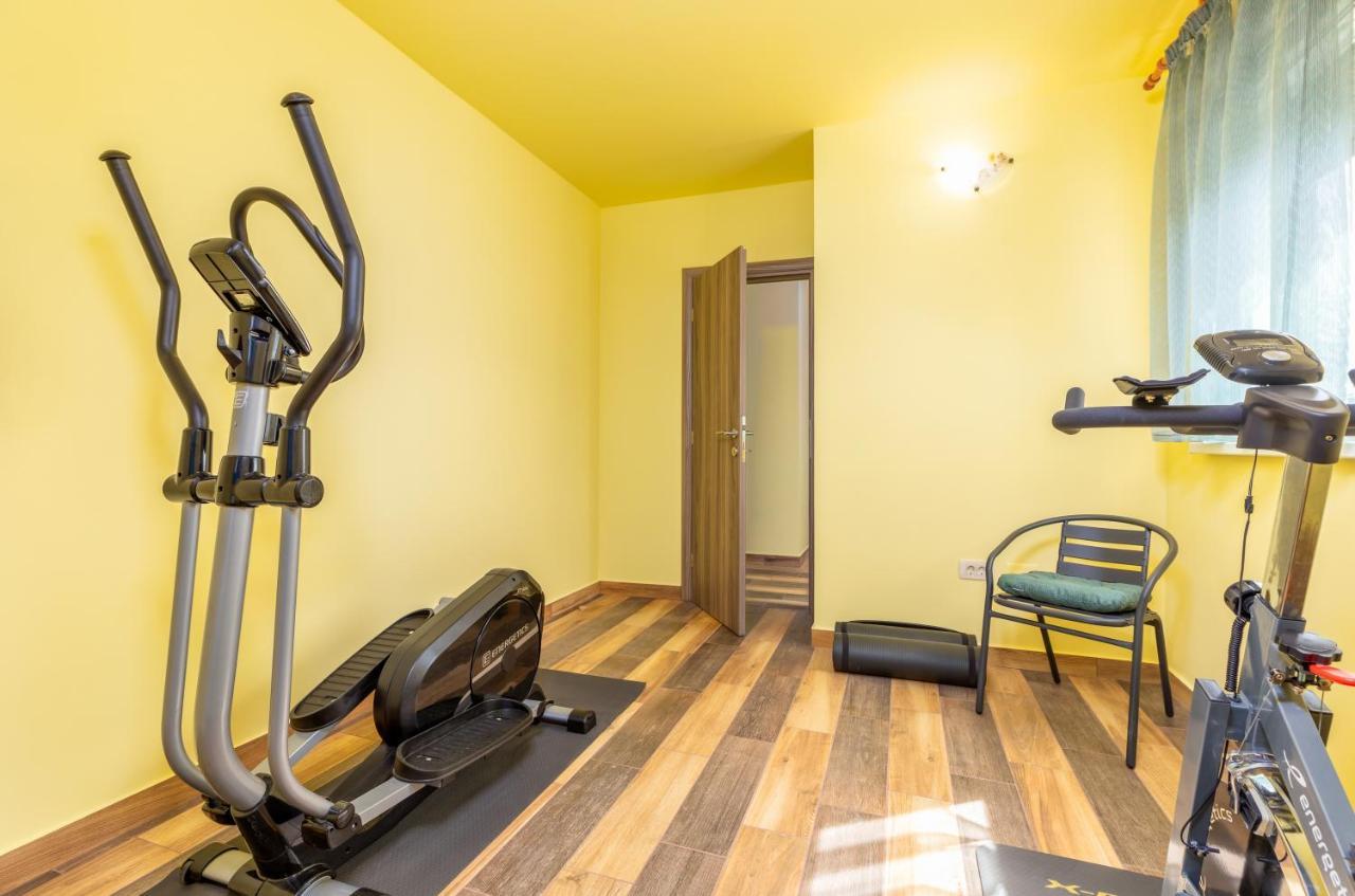 Apartmani Monte Пула Екстер'єр фото