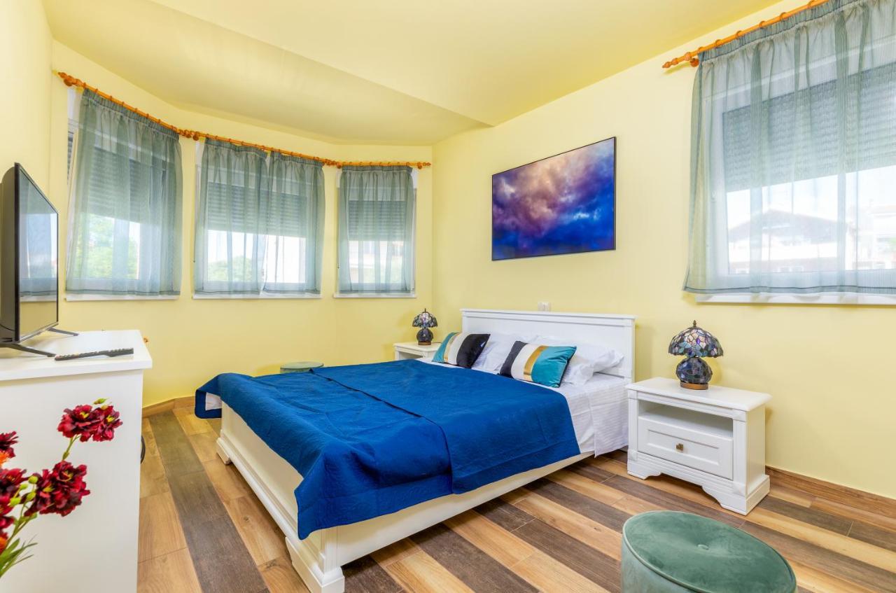 Apartmani Monte Пула Екстер'єр фото