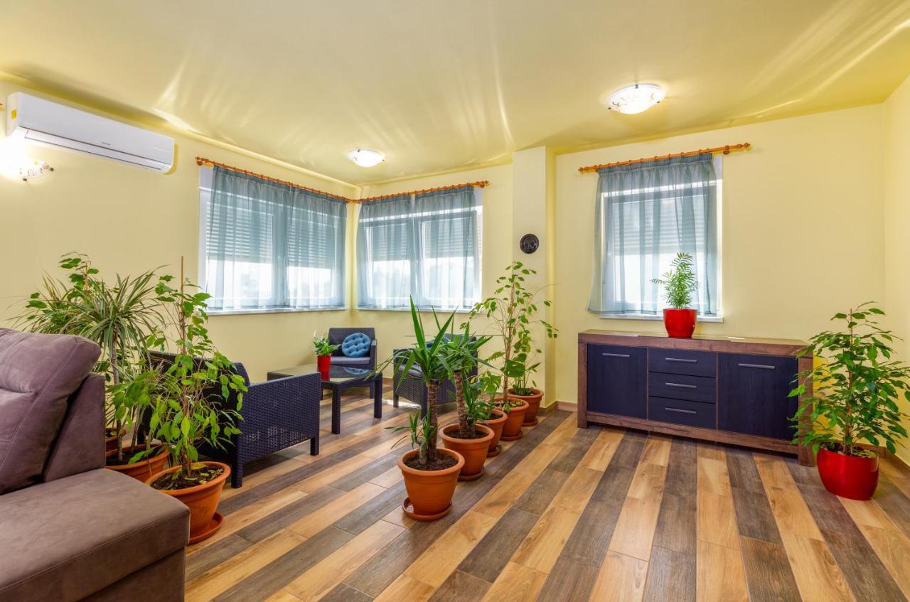 Apartmani Monte Пула Екстер'єр фото
